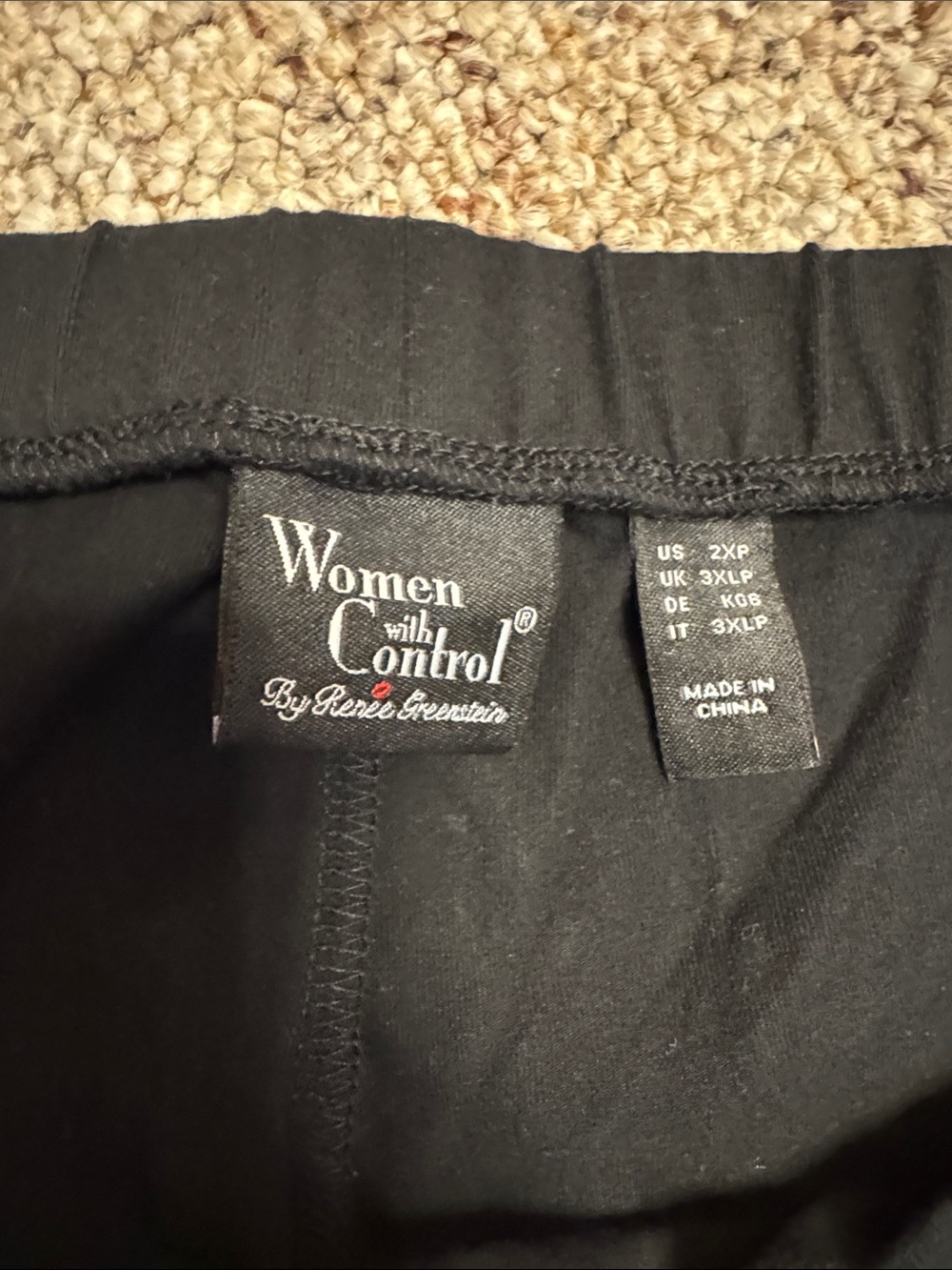 Women with Control Black Straight Leg Pants - Picture 2 of 4